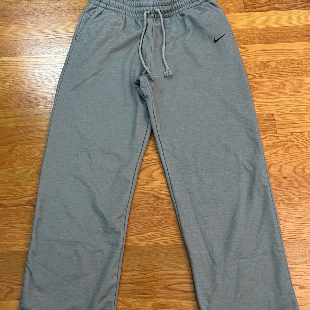 Nike Gray Sweatpants Relaxed Fit Joggers